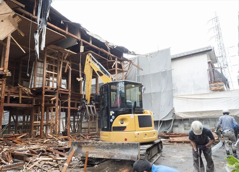 解体に使用する重機の種類