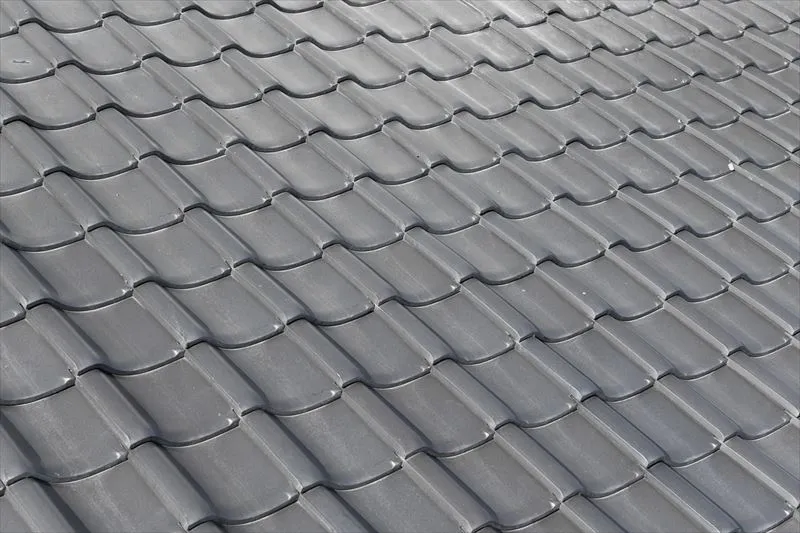 瓦屋根のリスクとは？